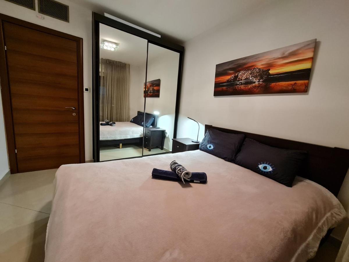 Sweet With Balcony In Luxury Eilat